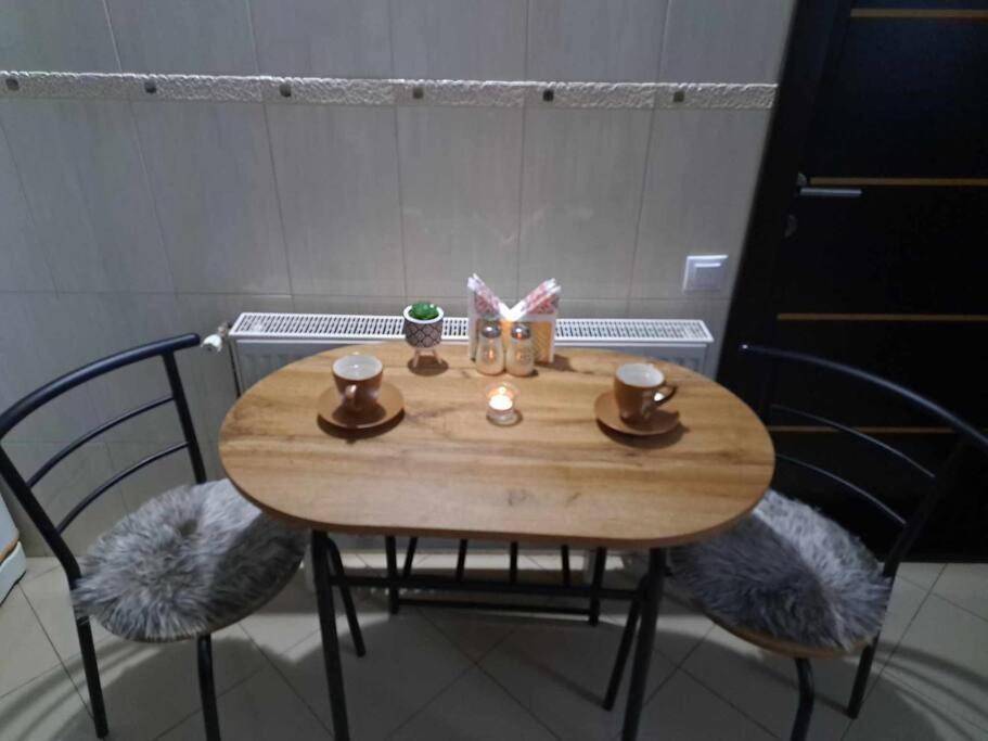Sofia'S Home Comfy Studio In The Old Town Braşov Exterior foto